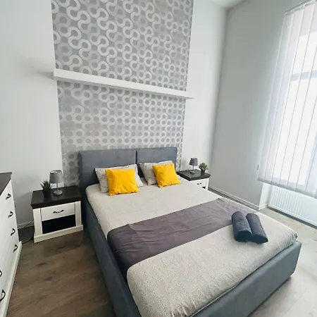 в центре львова ул.дорошенка,23 Apartment Lviv